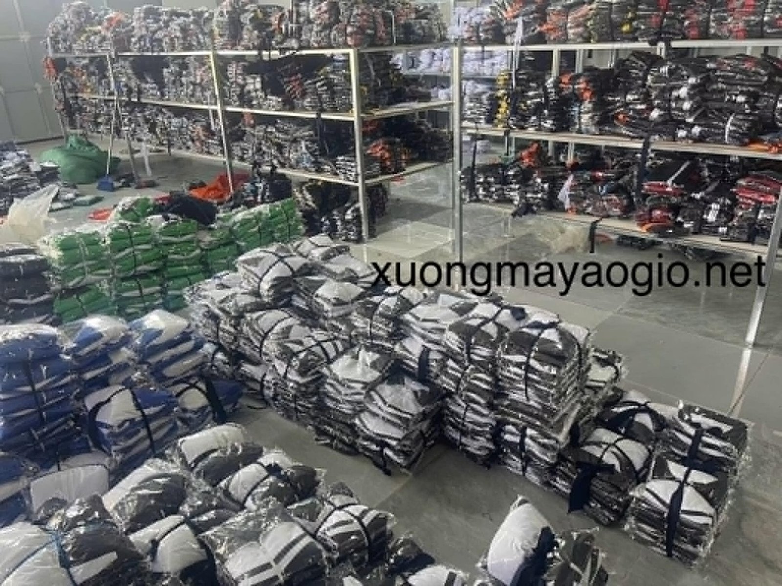 May áo khoác đồng phục học sinh May áo khoác đồng phục học sinh